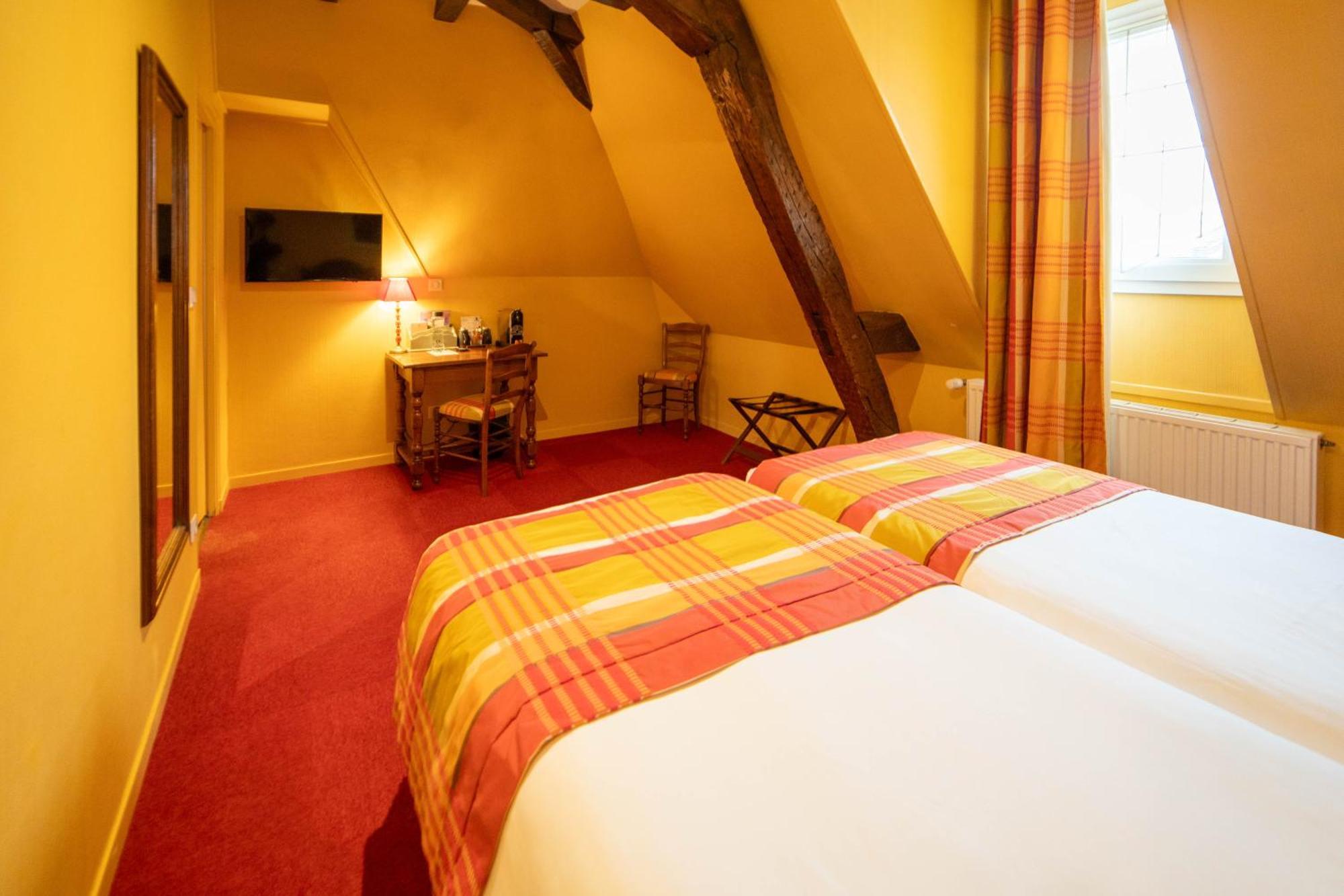 Hotel Wilson - Teritoria Дижон Экстерьер фото